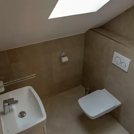 Airport 公寓 韦切什