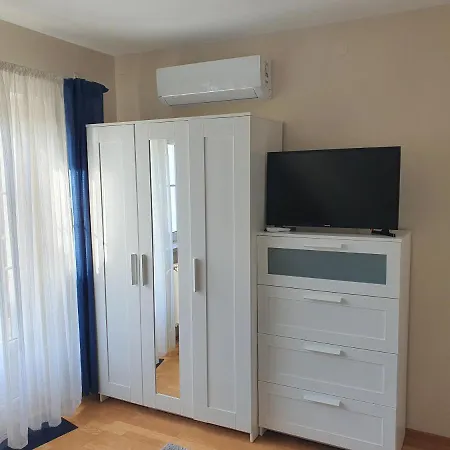 Appartement Airport *